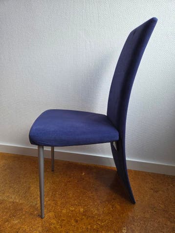 4 mooie eetstoelen