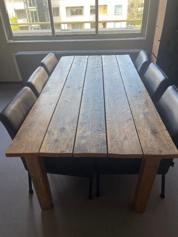 Houten eettafel, gratis ophalen!