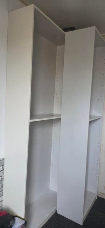 Gratis 2 legkasten met deuren/toebehoren voor divers gebruik