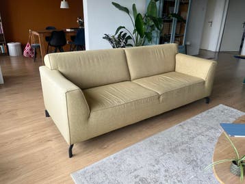 Groen/gele bank van H&H