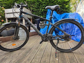 Gratis fiets.Rockrider.Let op fietst niet! Zie beschrijving.