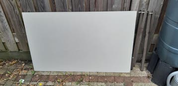 Gratis zware arend tafelblad met poten