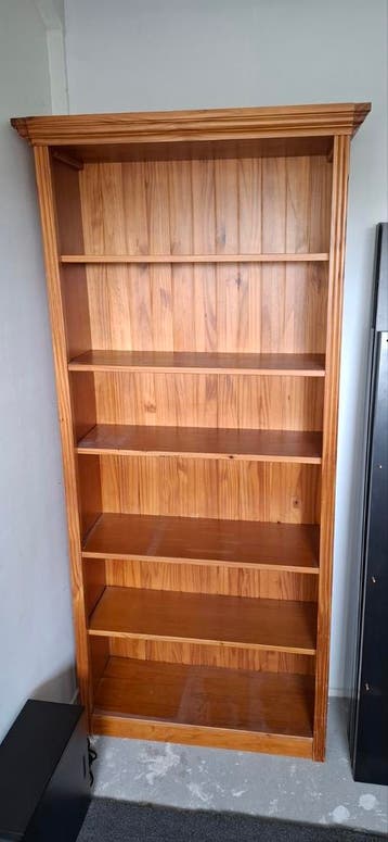 Houten Boekenkast - 200x85x32 cm