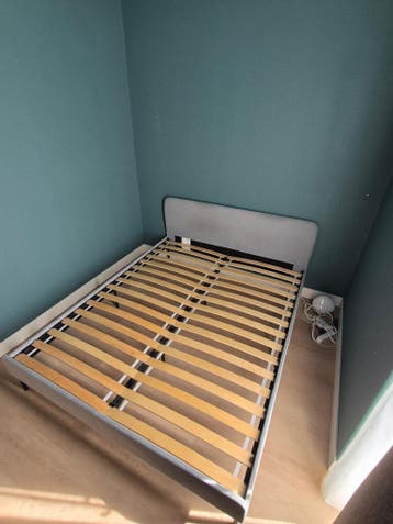 Gratis: Slattum 160x200 lichtgrijs