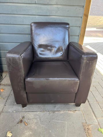 Donkerbruine fauteuil