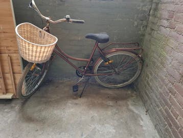 Damesfiets met mandje