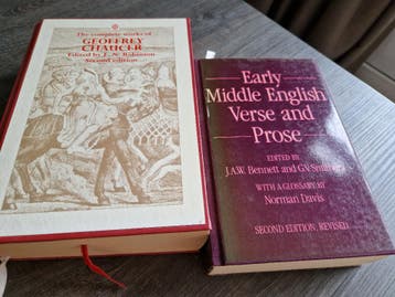 Gratis 2 Middel Engelse studieboeken ingebonden