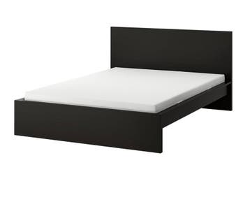 GRATIS!  BEDFRAME IKEA MALM 140 X 200