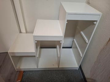 Gratis 2 x trap Ikea kasten