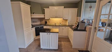 Complete keuken zonder apparatuur GRATIS ophalen.