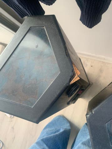 Tannoy speakers met gebruikerssporen