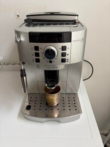 De'Longhi Magnifica S volautomatische espressomachine