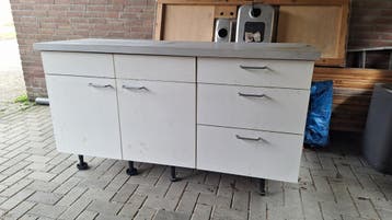 Keukenblokje met lades en kastjes