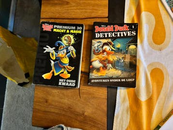 Donald duck pockets