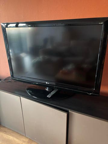 LG 47LG5000 televisie, 24 inch, zwart, werkt perfect