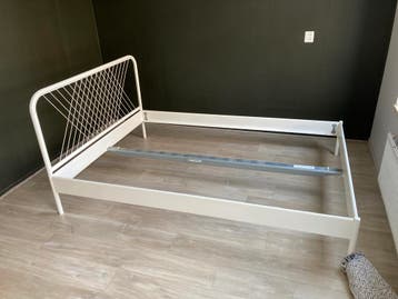 Bedframe + lattenbodem 1,40m - 2,00m