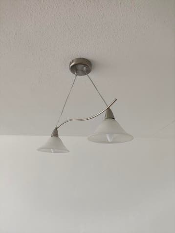 Plafondlamp met twee glazen kappen