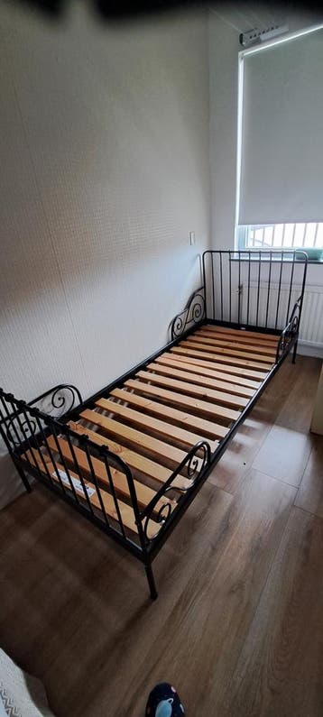 Verstelbaar kinderbed peuter/groot