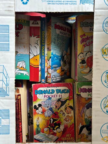 Diverse Donald Duck weekbladen en pockets