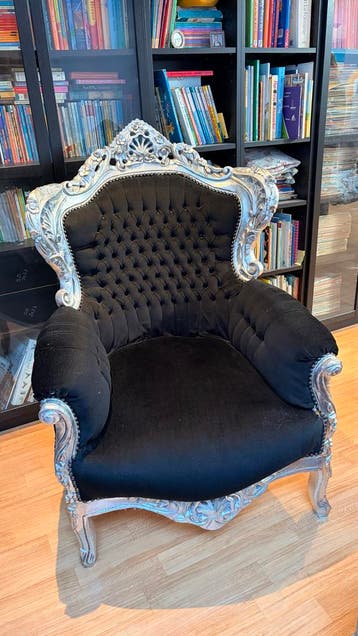Barokke fauteuil - Zwart fluweel met zilveren accenten