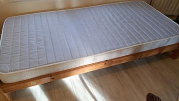 Goed matras 90x200