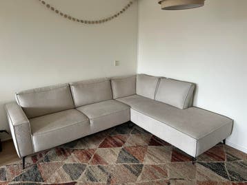 Creme hoekbank