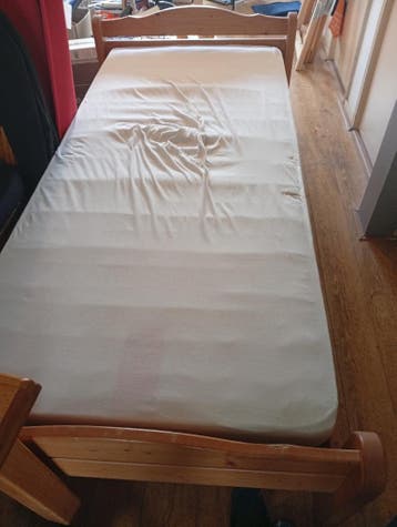 grenen bed 90x200
