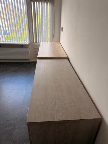 2 bureaus GRATIS OPHALEN VANDAAG