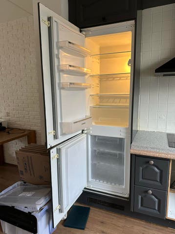 Siemens inbouw koel-vriescombinatie GRATIS!
