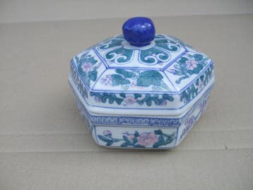 Porseleinen Chinese pot