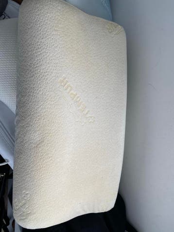 Gratis 3 gebruikte Tempur kussens