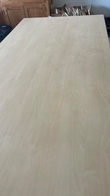 Tafel licht eiken blad metalen onderstel