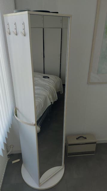 Carrousel kast met spiegel