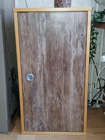 STEVIG OPBERGKASTJE GRATIS !!!