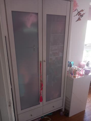 Kledingkast kinderkamer