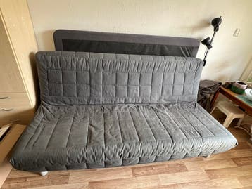 Bed bank ikea