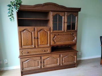 Donker Eikenhouten Wandkast