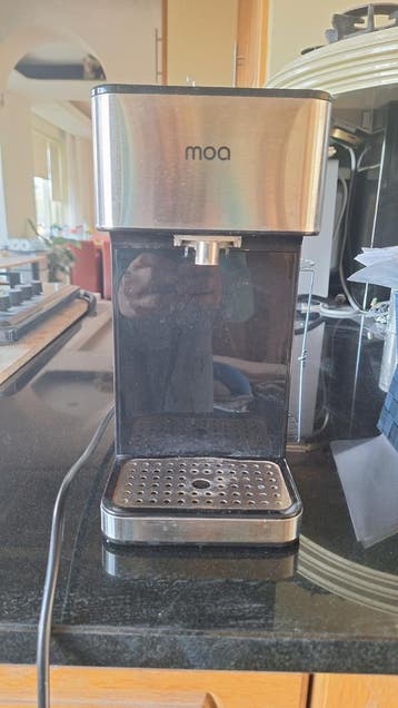 Moa heetwaterdispenser