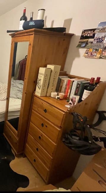 2 houten kasten gratis af te halen