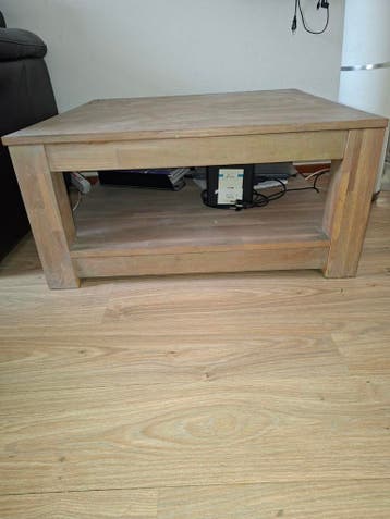 Zware hoeksalontafel