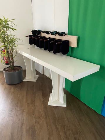Houten multiplex tafel, kleur wit