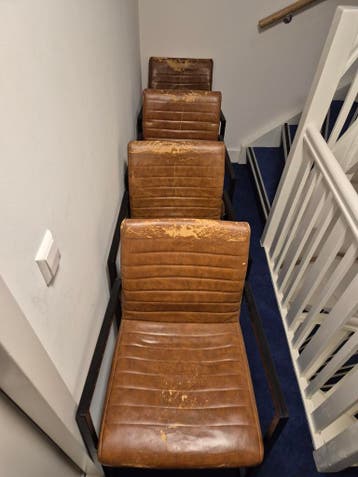 4 Gebruikte eetkamerstoelen