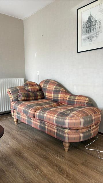 Gratis vrolijke gekleurde sofa, kleine bank