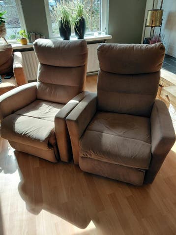 Twee fauteuils GRATIS