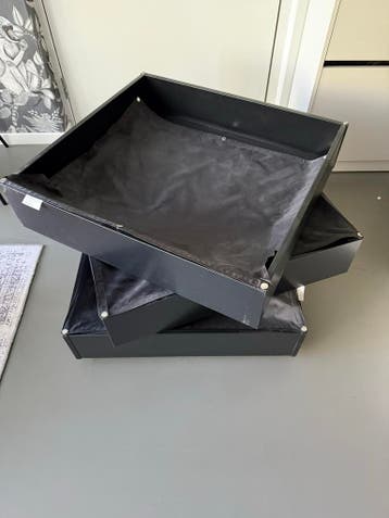 GRATIS OPHALEN: IKEA VARDÖ bakken - opbergruimte onder bed