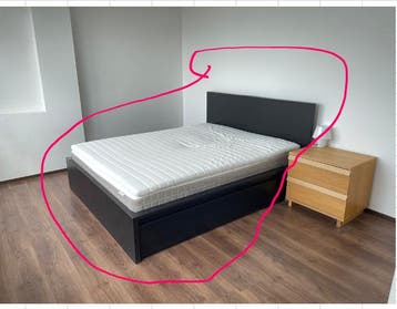 Gratis Twee IKEA‑bedden met matrassen