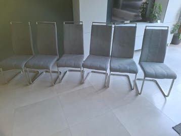 6 stoelen gratis u poot