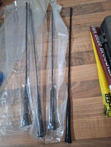 4x Antenne Spriet Auto Radio FM/AM Universeel
