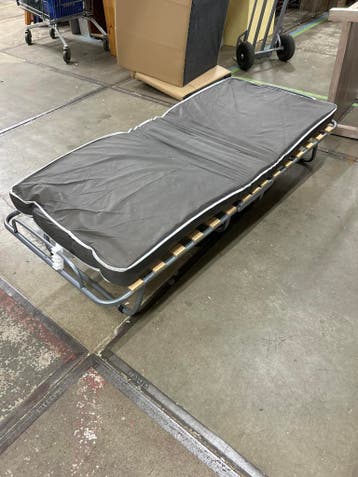Opvouwbaar logeerbed 80x180 cm met matras