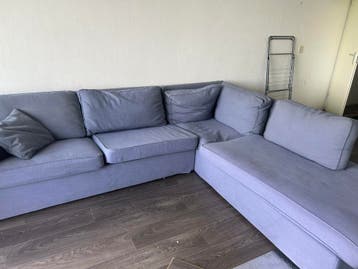 Grote hoekbank (320 cm breed) gratis af te halen